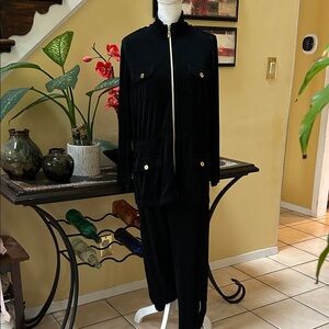 Chico’s Travelers Women’s Black Knit Gold Tone Zip Up Mock Neck Sz 12 Jacket